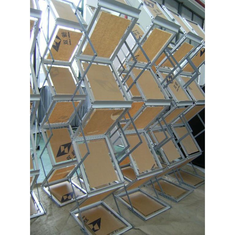 DISKON HARGA Rak Brosur Acrylic, Rak Brosur Lipat, Rak Brosur Zigzag ZD210