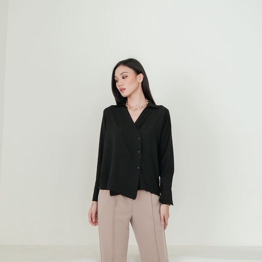 Beige Studio - Victoria Top / Kemeja Lengan Panjang Wanita