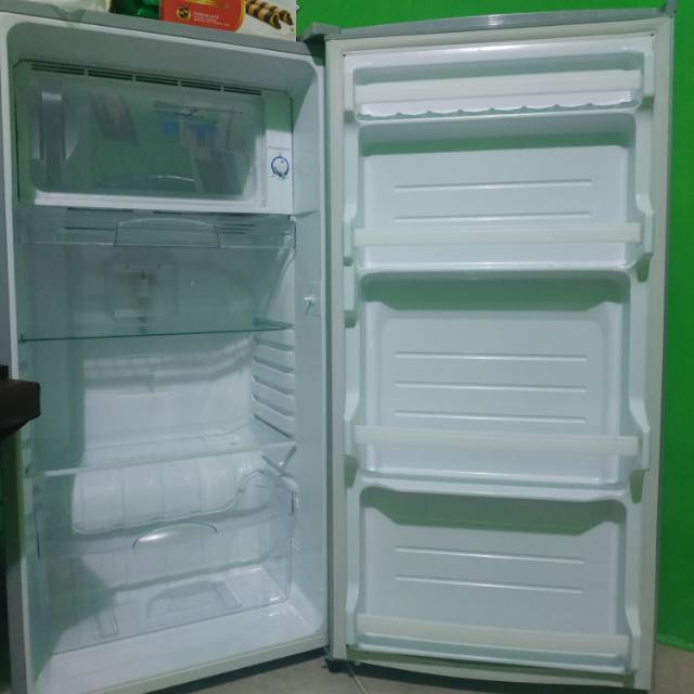 Kulkas 1 pintu Sharp SJM-175F