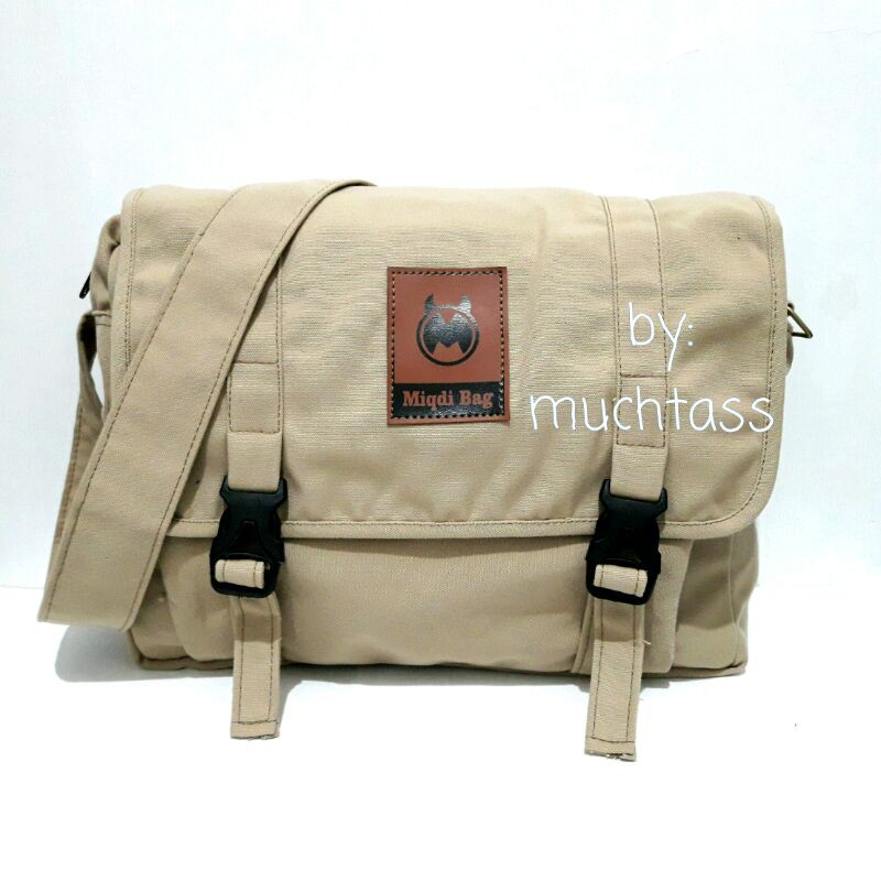 Tas Kanvas Tas Selempang Kanvas Sling Bag Tas Messenger Tas Kuliah Tas Hangout Tas Pria Selempang