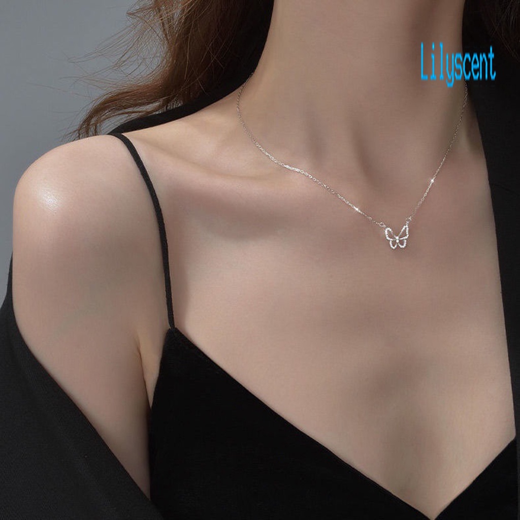 Kalung Choker Desain Kupu-Kupu Hollow Out Aksen Berlian Imitasi Untuk Wanita