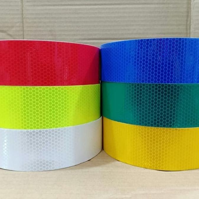 

stiker scothlite reflective tape 2" x50 mtr- -scotlet reflektif