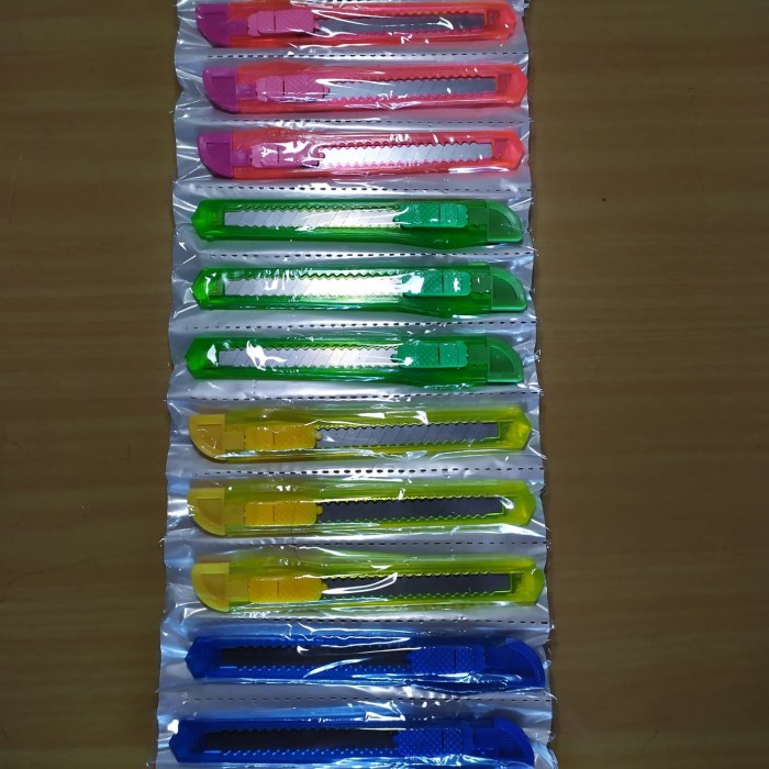 

Murah Cutter Warna Murah Kecil (12 Pcs) Diskon