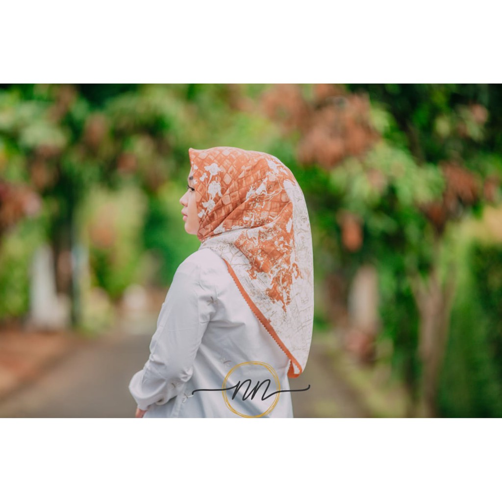 Jilbab Voal Motif Premium Square Lasercut Edition , Hijab Segi empat