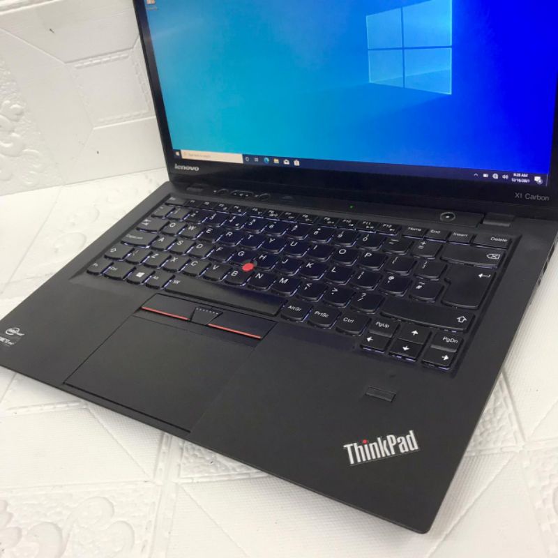 Laptop Lenovo Thinkpad X1 Carbon i7 gen 7 ram 8gb ssd 512