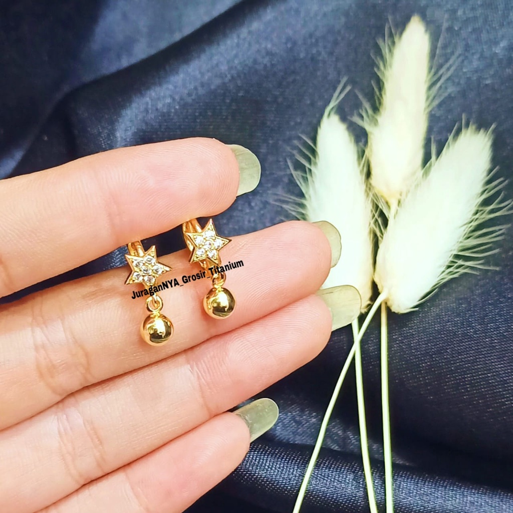 Anting TITANIUM Jepit anak variasi motif permata simple dan elegan Gold,tidak karat *COD*