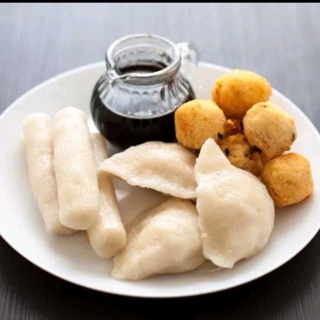 

PEMPEK PALEMBANG / EMPEK EMPEK PALEMBANG ASLI