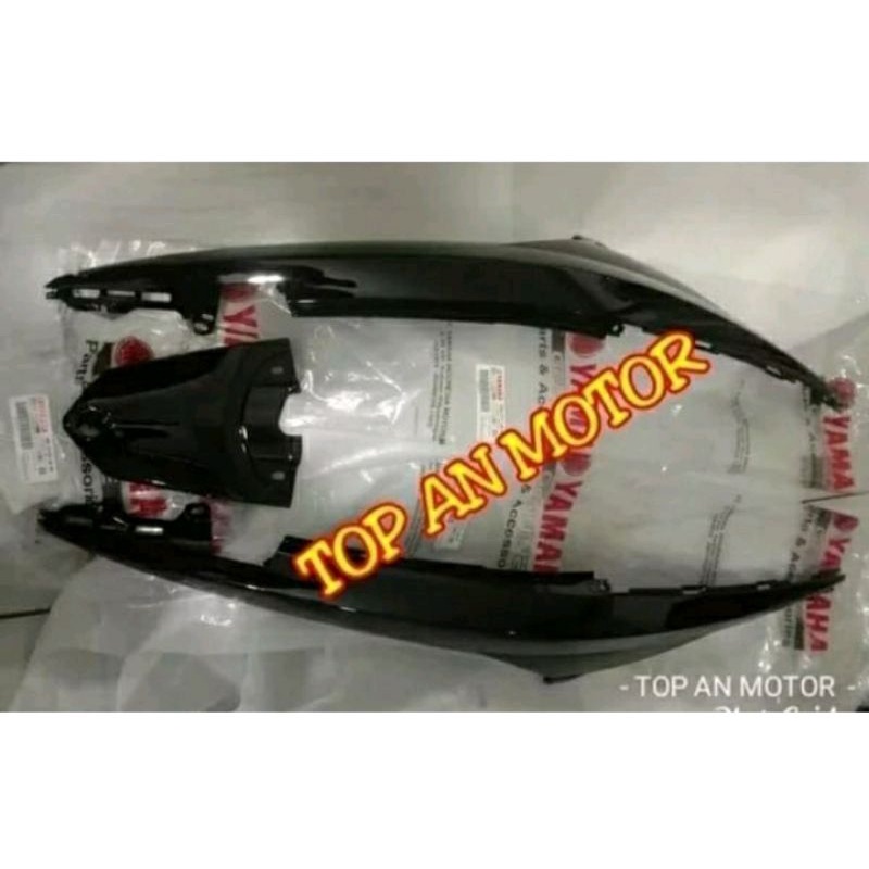 BODY BELAKANG SET XEON KARBU XEON RC XEON GT 125 ORIGINAL YGP