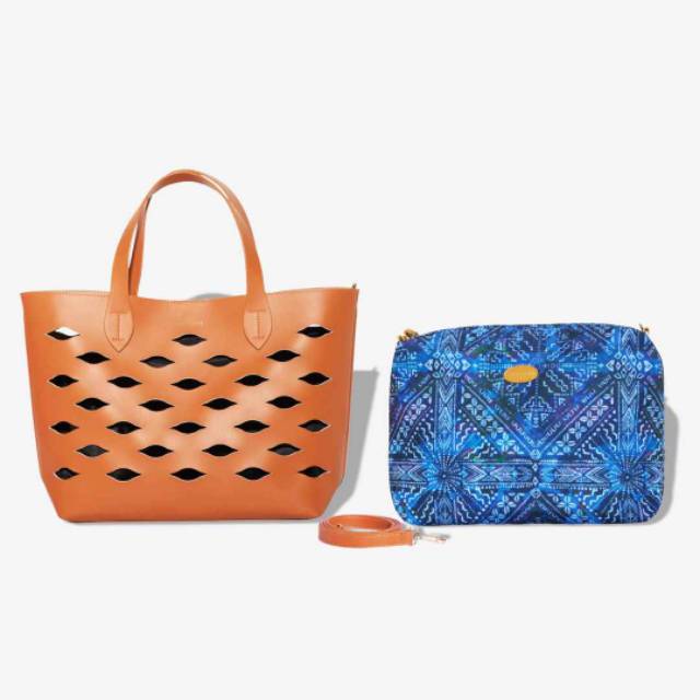 Batik 2 in 1 handbag oriflame  (dapat 2 tas)