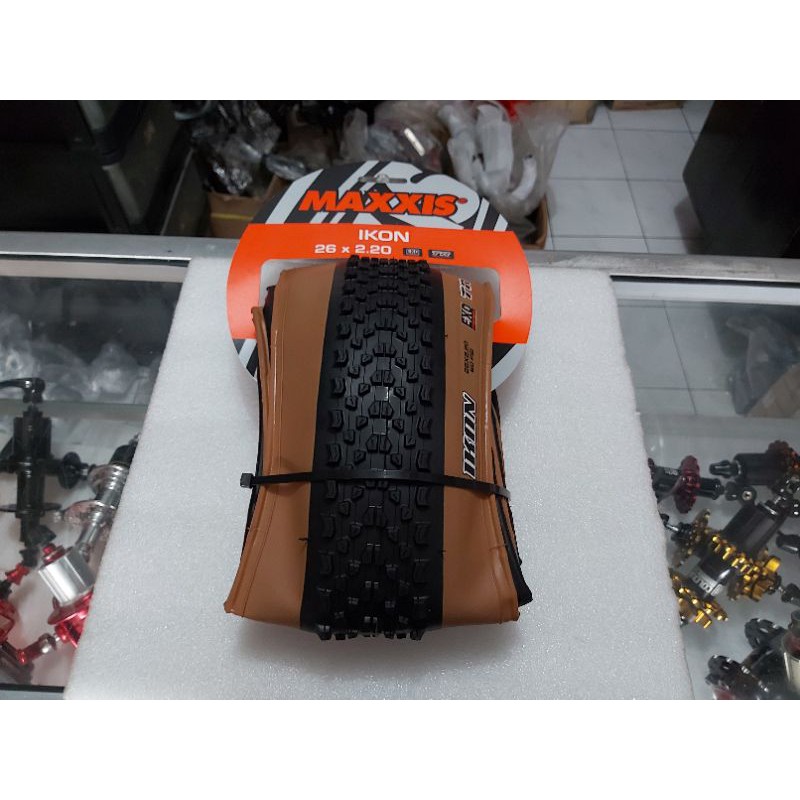 BAN LUAR MAXXIS IKON 26X2.20 SKINWALL