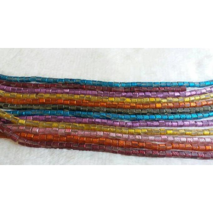 

Ini Manik Manik Akrilik Motif Kubus Mini Aneka Warna ( 1 Renteng ) ( Das ) Ayo Beli