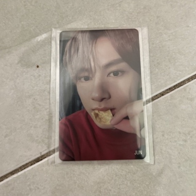 JUN JUNHUI SEVENTEEN PC PHOTOCARD BENE BENEFIT HMV SEMICOLON LAYS KENTANG