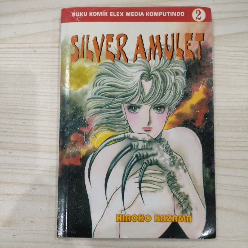 komik silver amulet vol 1 dan 2