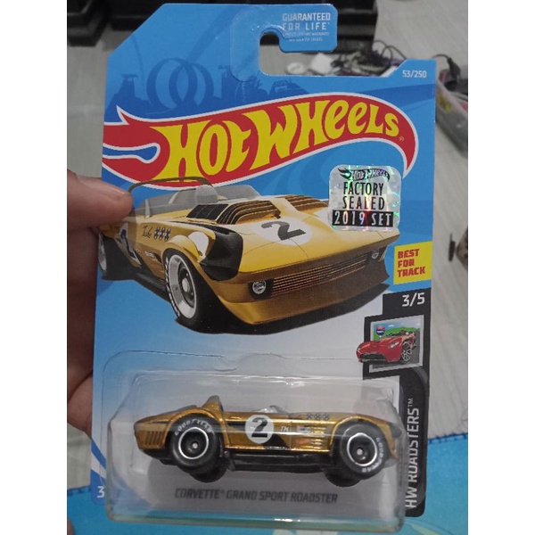 Hotwheels Treasure Hunt Super Corvette Grand Sport Roadster