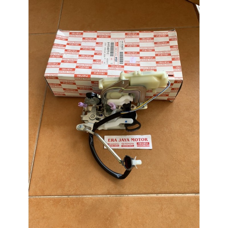 door lock pintu tengah kanan panther capsul-grand touring original
