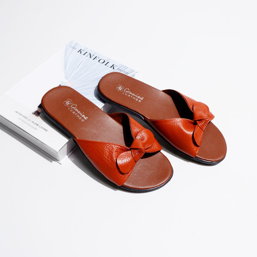 SANDAL KULIT WANITA / SANDAL SLOP / SANDAL TEPLEK WANITA / SANDAL PAPIRUT / SANDAL FLAT PITA-COKOREN