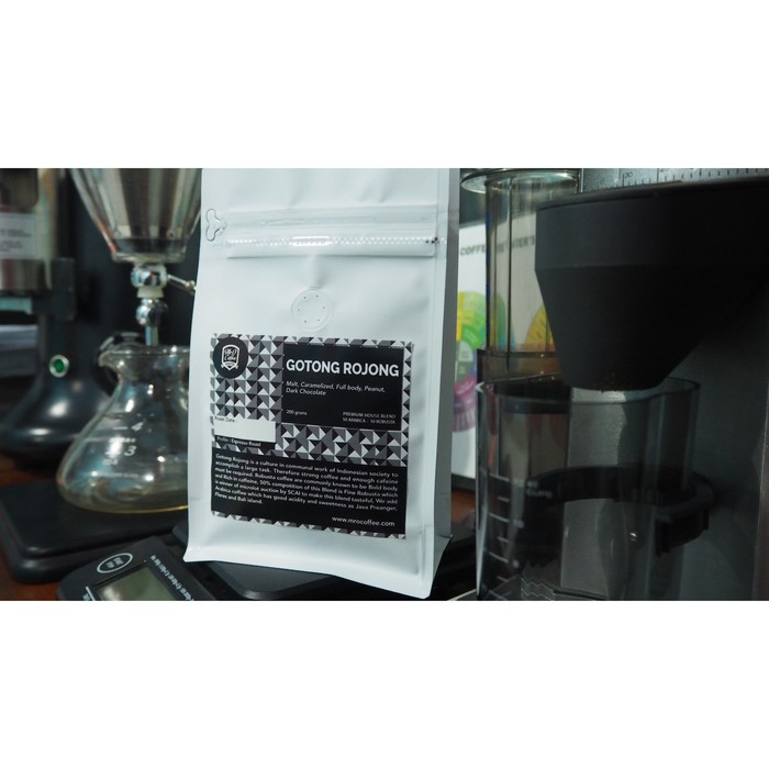 

Biji Kopi Espresso Blend Gotong Rojong | Green Bean Premium Indonesia - kkp1277