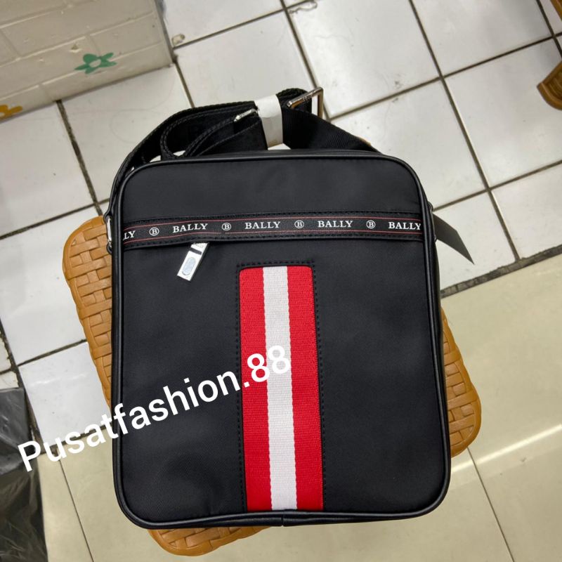 Tas selempang pria Bally import messger bag bally