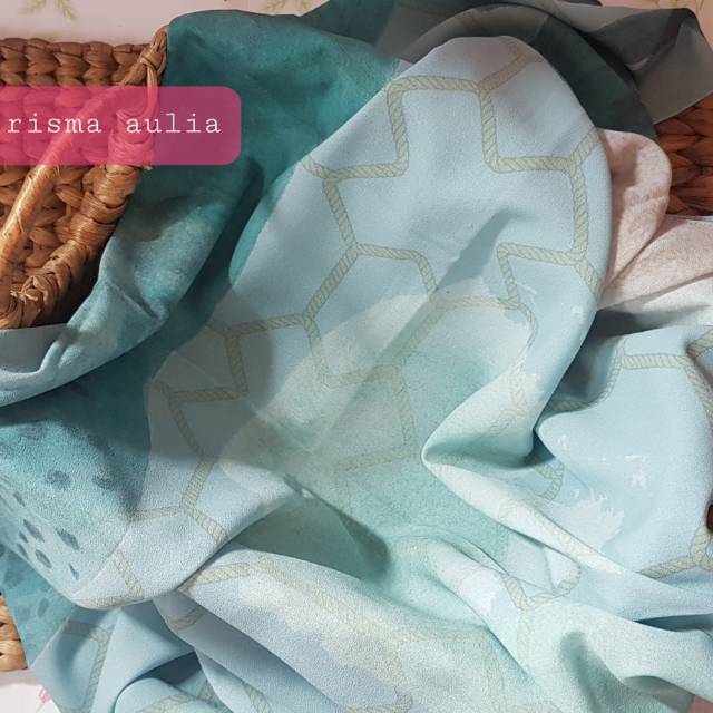 Preloved Jilbab/Hijab/Kerudung/Scarf Ria Miranda