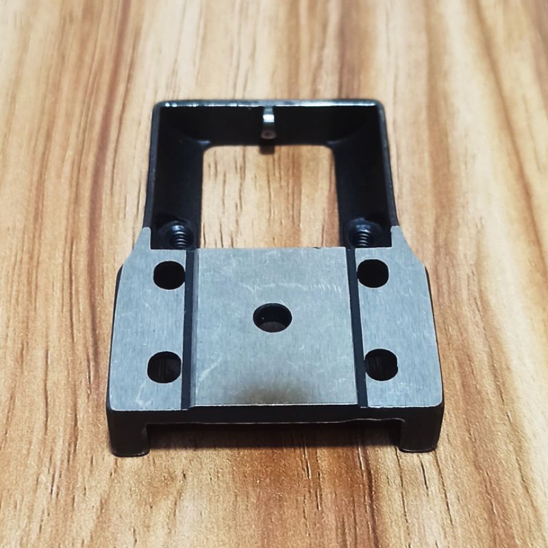 40T4-403 Hook Positioning Bracket / Dudukan Corong Mesin Jahit Shiangwang