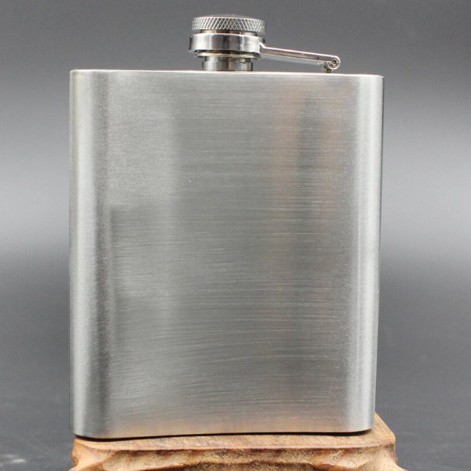 Stainless Steel OMHZ6CSV Hip Flask Johnnie Walker 7 Oz - Silver