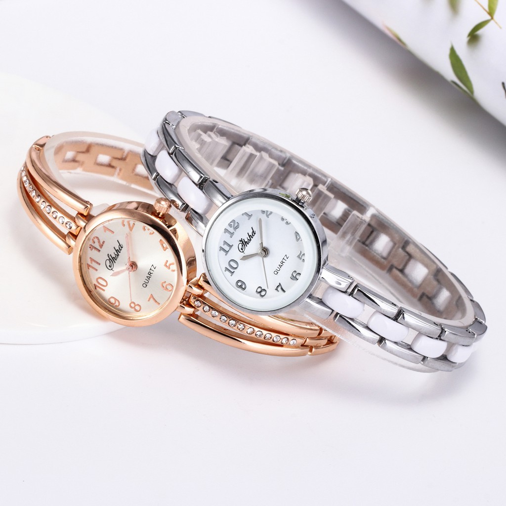 1Pc Jam Tangan Quartz Analog Dial Bulat Alloy Mini Vintage untuk Wanita / Hadiah - Jam Tangan Casual