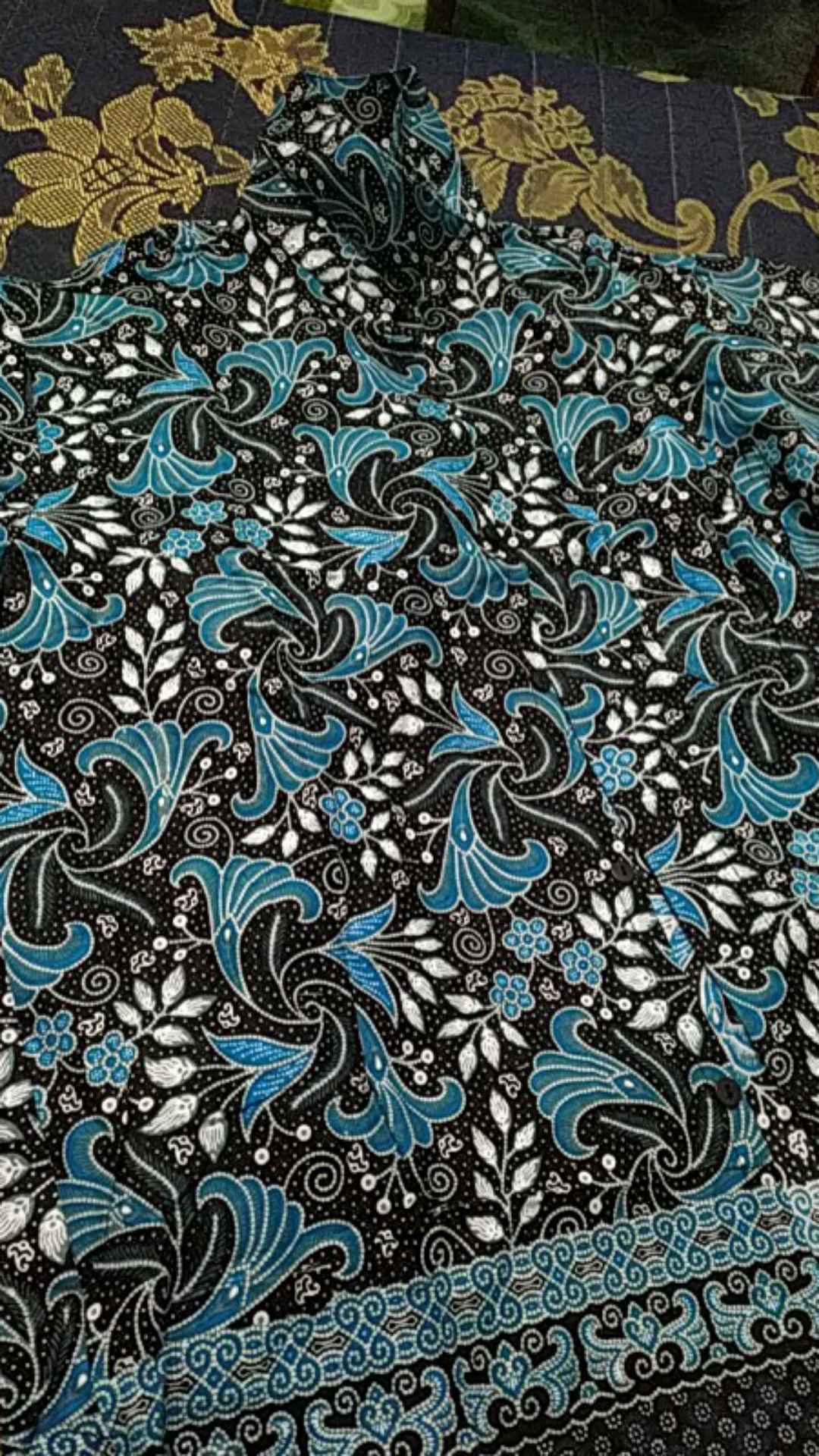 Trolistore Batik Pria Motif Kembang Terompet Trompet Kemeja Batik Pria Atasan Kasual Lengan Pendek