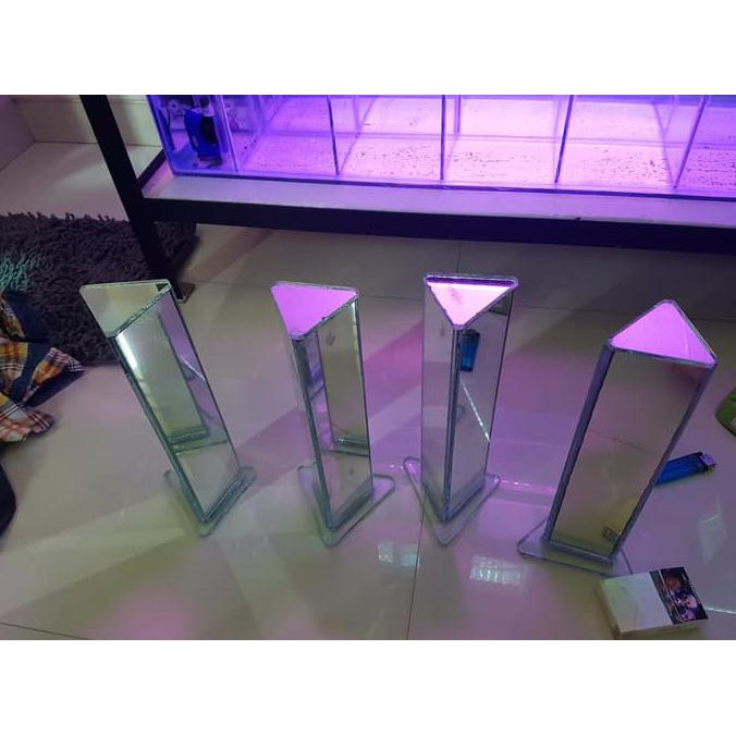 kaca cermin 3 sisi aquarium untulan ikan louhan