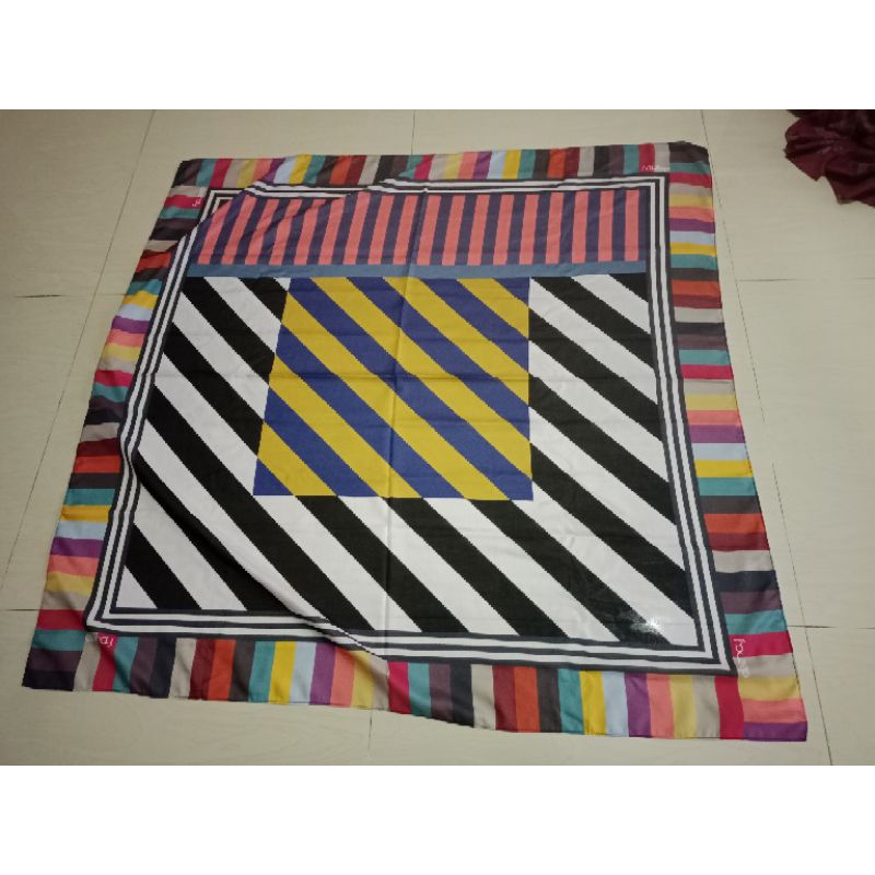 deenay denay scarf hijab segiempat segi empat preloved pl second bekas