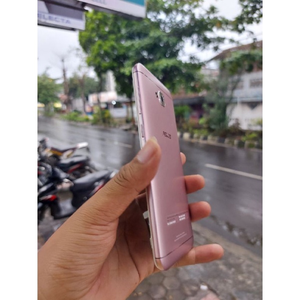 asus zenfone 4 selfie 4/64gb second