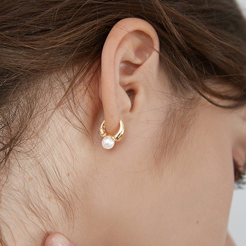 1 Pair  Cute FrenchPearl Studs Small Hoop Earrings for Women