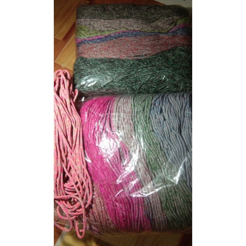 Tali Kur Sembur, Tali Anyam warna-warni