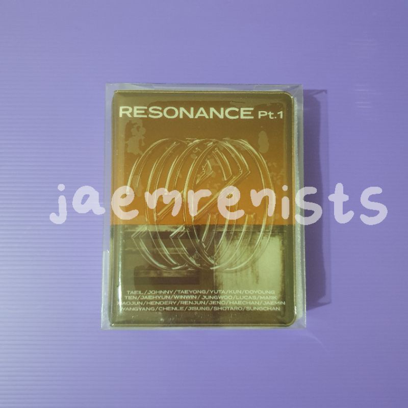 nct 2020 resonance from home collectbook sharing [taeil, yuta, kun, doyoung, haechan,chenle]