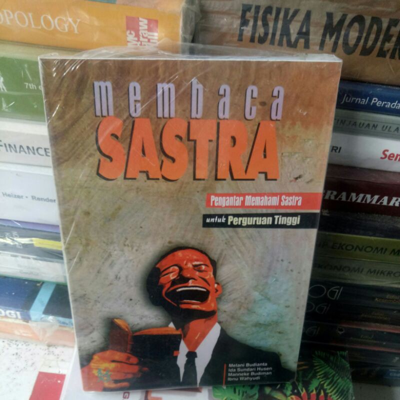 MEMBACA SASTRA