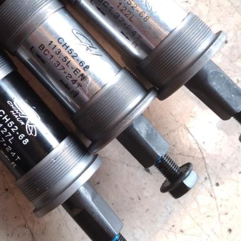 ♞ BB kotak bearing/bottom bracket 111/113.5/118/122/127 mm chin haur CH - 127 ➥