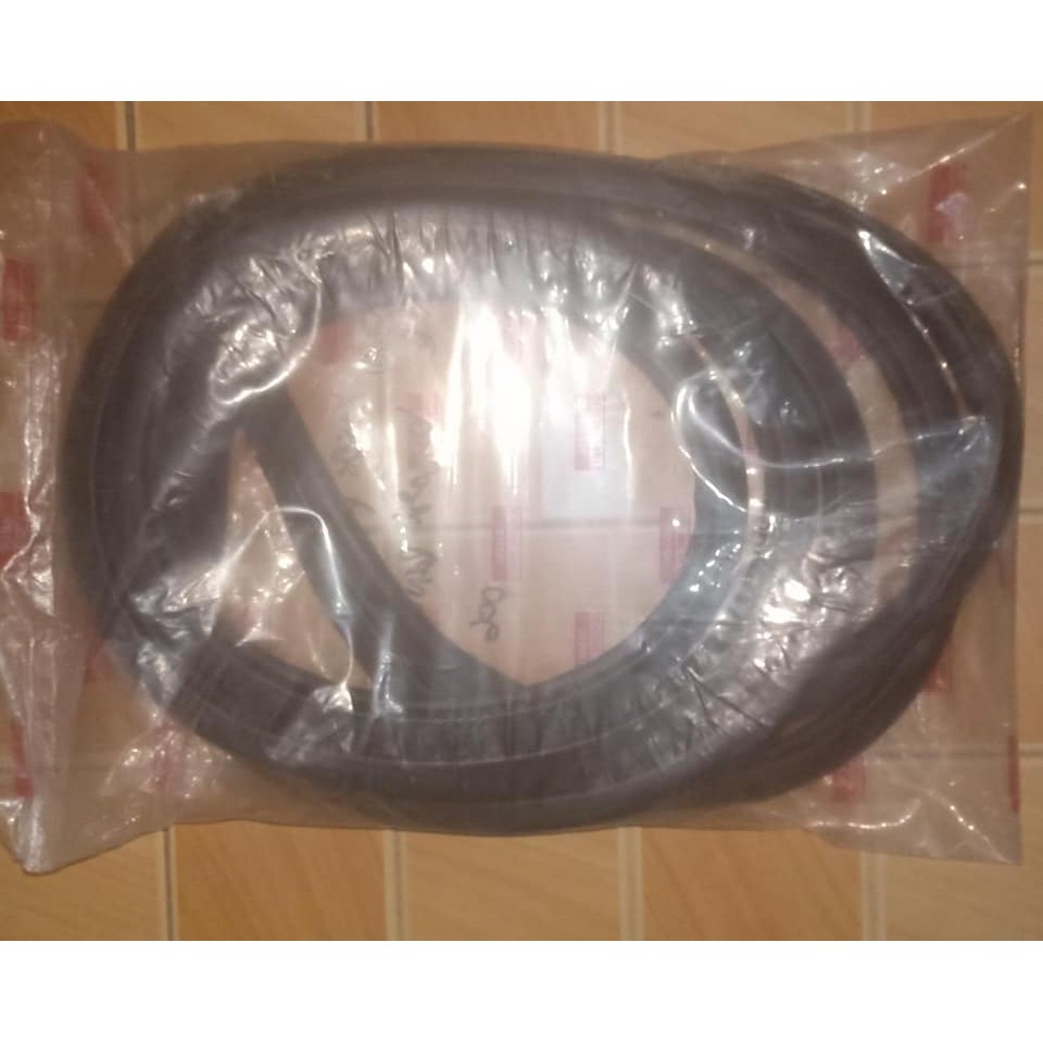 Karet Pintu bagasi Isuzu Panther Capsul