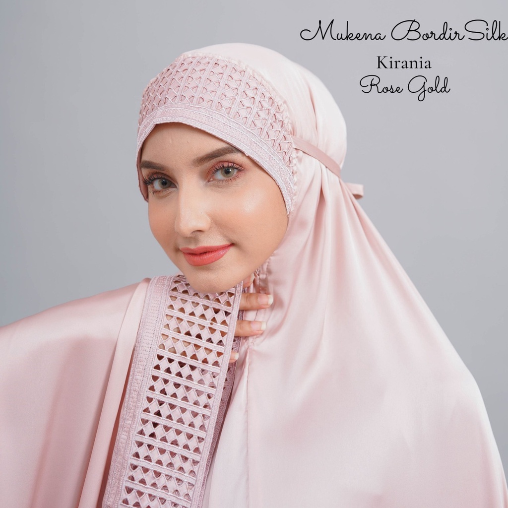 Mukena Dewasa Adem Bahan Premium Armany Silk Motif Bordir Cantik Kirania Kekinian Model Lucu