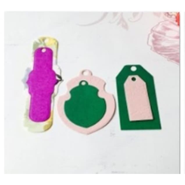 

Cutting Dies - Two Size Three Tags Style (6pcs)