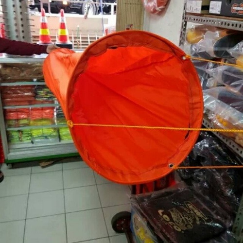 Windsock / Petunjuk Mata Angin / Arah Angin bahan parasut