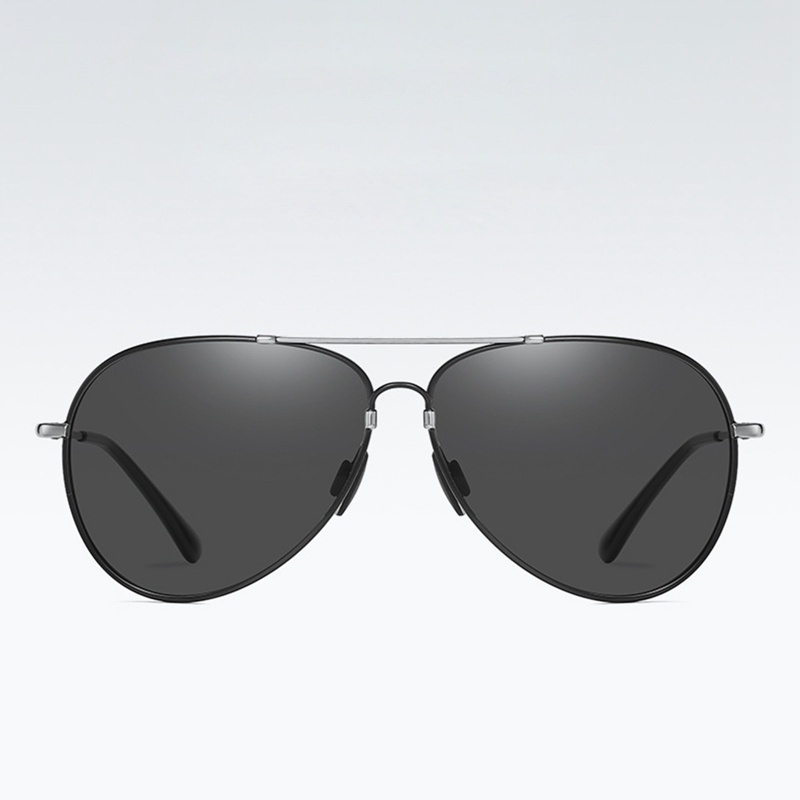 Kacamata Hitam Polarized Photochromic Pria / Wanita Model Klasik Untuk Mengemudi