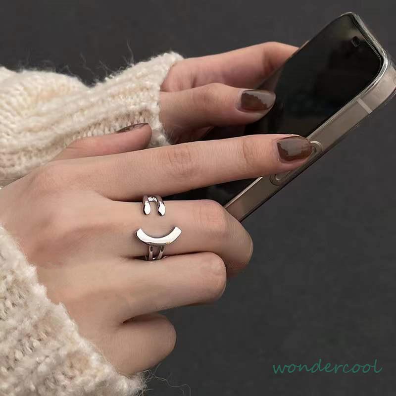 Cincin Model Terbuka Adjustable Desain Smiling Face Warna Silver Untuk Wanita-Won