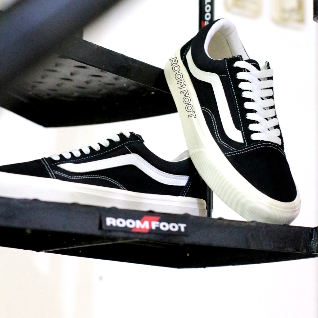 Sepatu Old skool OG Black White / Sepatu Oldskool OG Hitam Putih