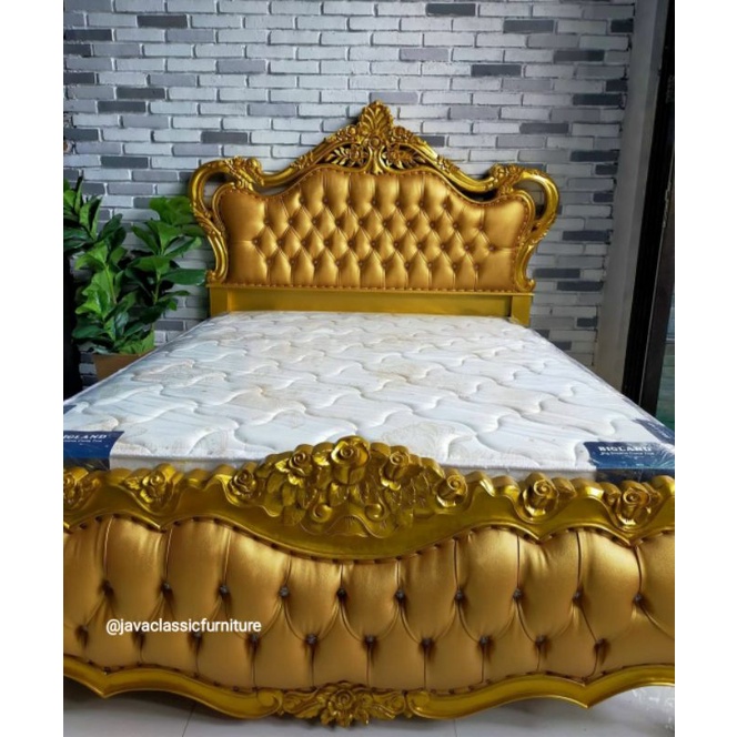 DIPAN RANJANG TEMPAT TIDUR JOK MEWAH EXCLUSIVE LUXURY SULTAN DIVAN WARNA GOLD EMAS BAHAN KAYU JATI JEPARA-2