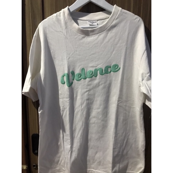 Original Preloved Velence Vivid Logo size XXL