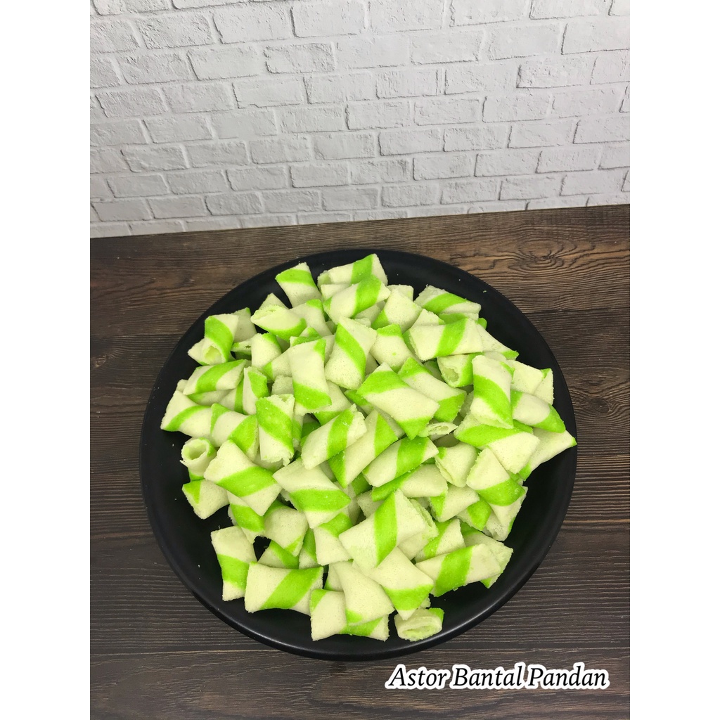 

125 GRAM ASTOR BANTAL PANDAN | ASTOR PILLOW WAFER ROLL SNACKY MEDAN