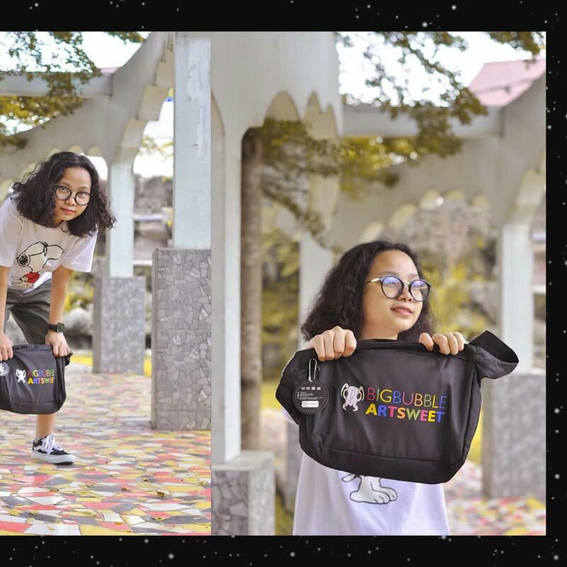 Bigbubble Tas Selempang Pria Wanita Taslan font color
