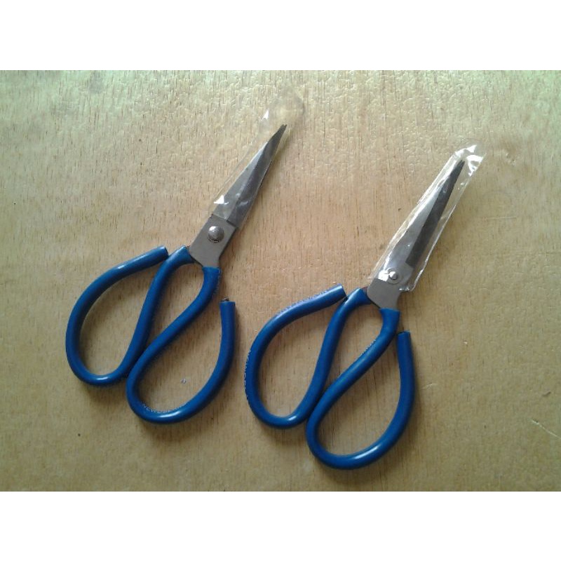 

gunting serbaguna gagang karet tajam