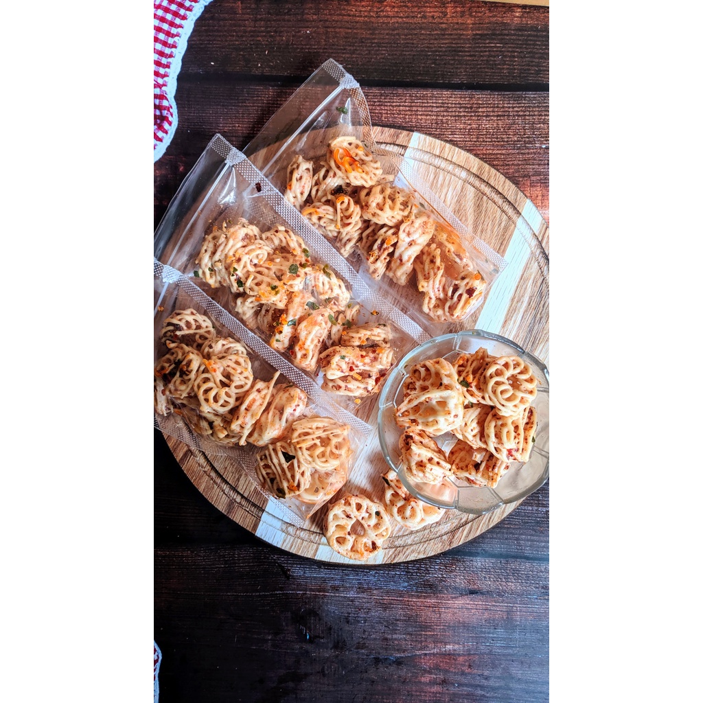 

PAKET 10 RIBU DAPAT 3 BUNGKUS/SEBLAK KERING KHAS BANDUNG/CEMILAN MURAH/SEBLAK KERING HOT JELETOT/KERIPIK SEBLAK KERING PEDAS/KERUPUK pedas daun jeruk/keripik MURAH PEDAS/kerupuk seblak/CEMILAN murah/rajangemil17/TAKJIL BUKA PUASA/KUE LEBARAN