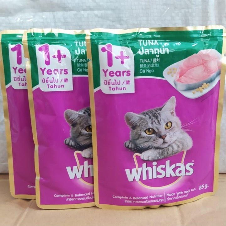 Jual 1 box isi 24 whiskas sachet tuna adult 85gr/wet food/whiskas pouch Shopee Indonesia