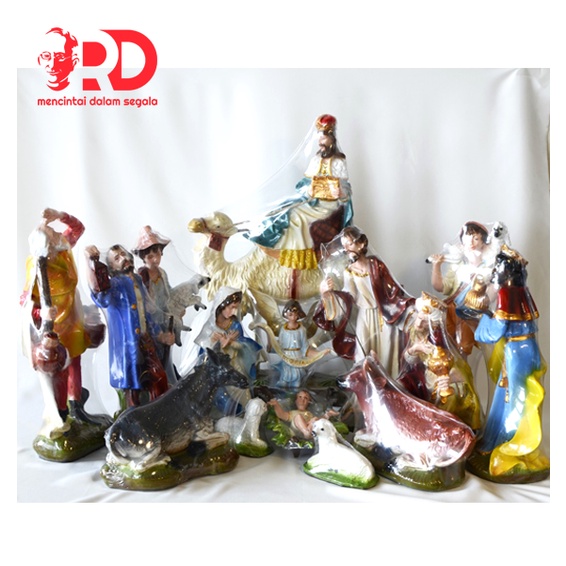 Patung Natal 30 cm (L) Satu Set: 14 patung